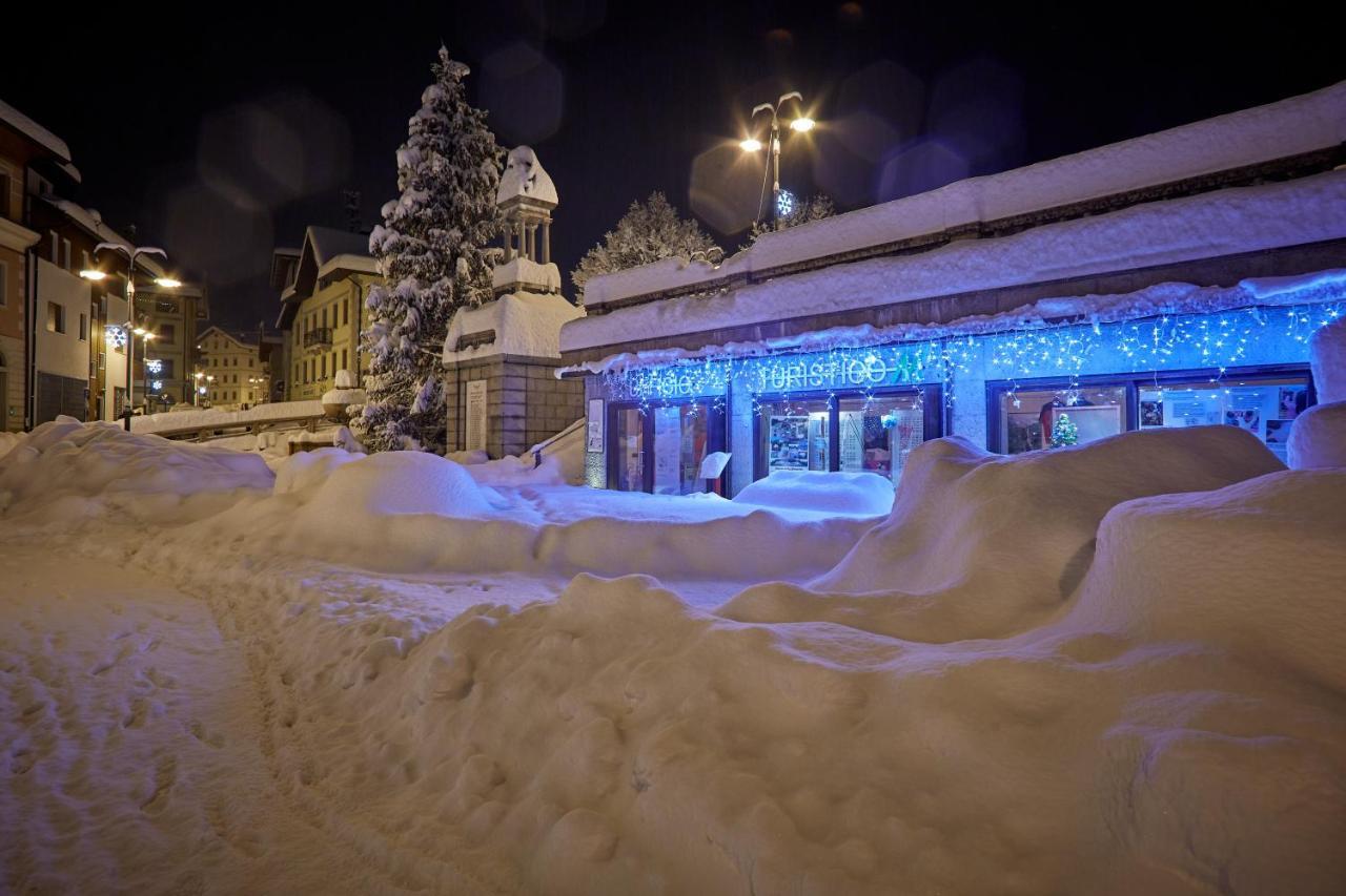 Hotel Casa Cadore Lozzo Cadore Exterior foto